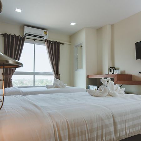 Devloft Hotel Korat Nakhonratchasima Exteriér fotografie